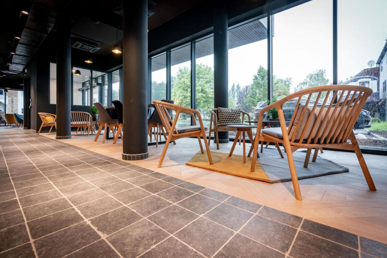 Ibis Styles Valenciennes Petite Foret Εξωτερικό φωτογραφία